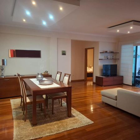 Cozy And Bright Apartment Machico  Bagian luar foto