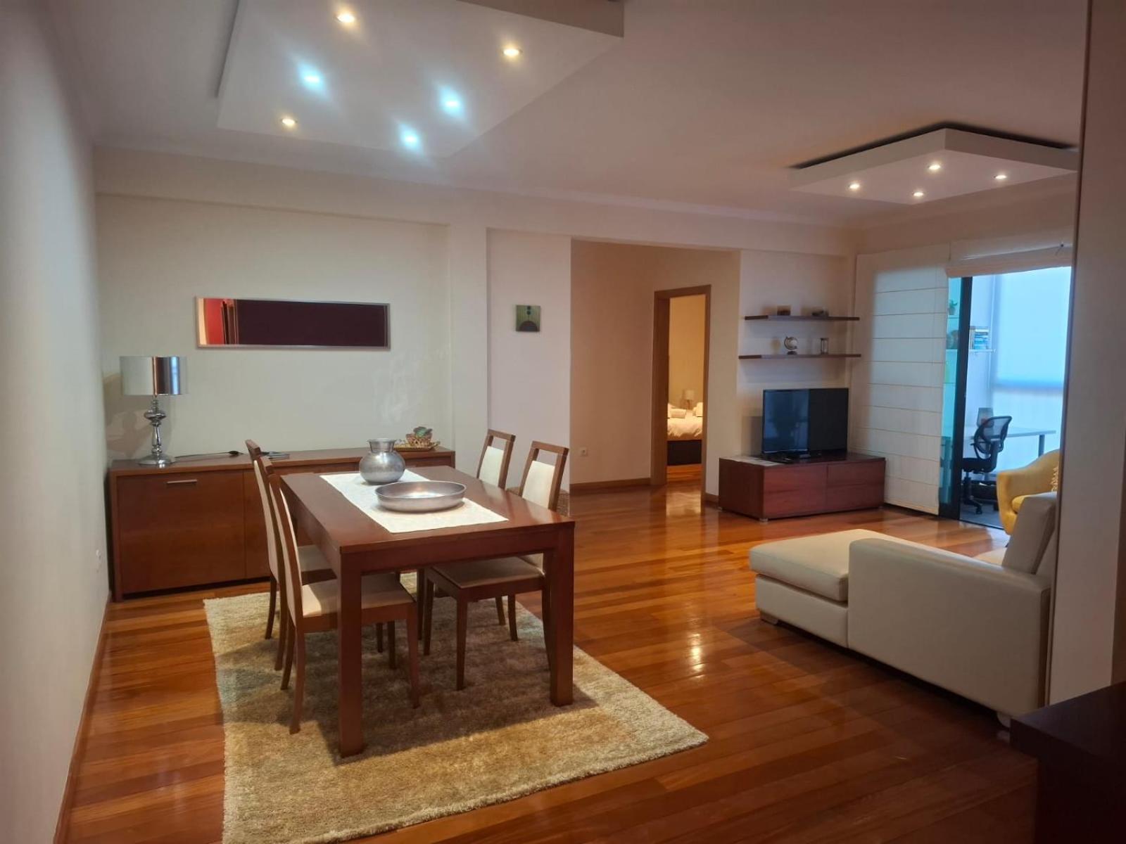 Cozy And Bright Apartment Machico  Bagian luar foto
