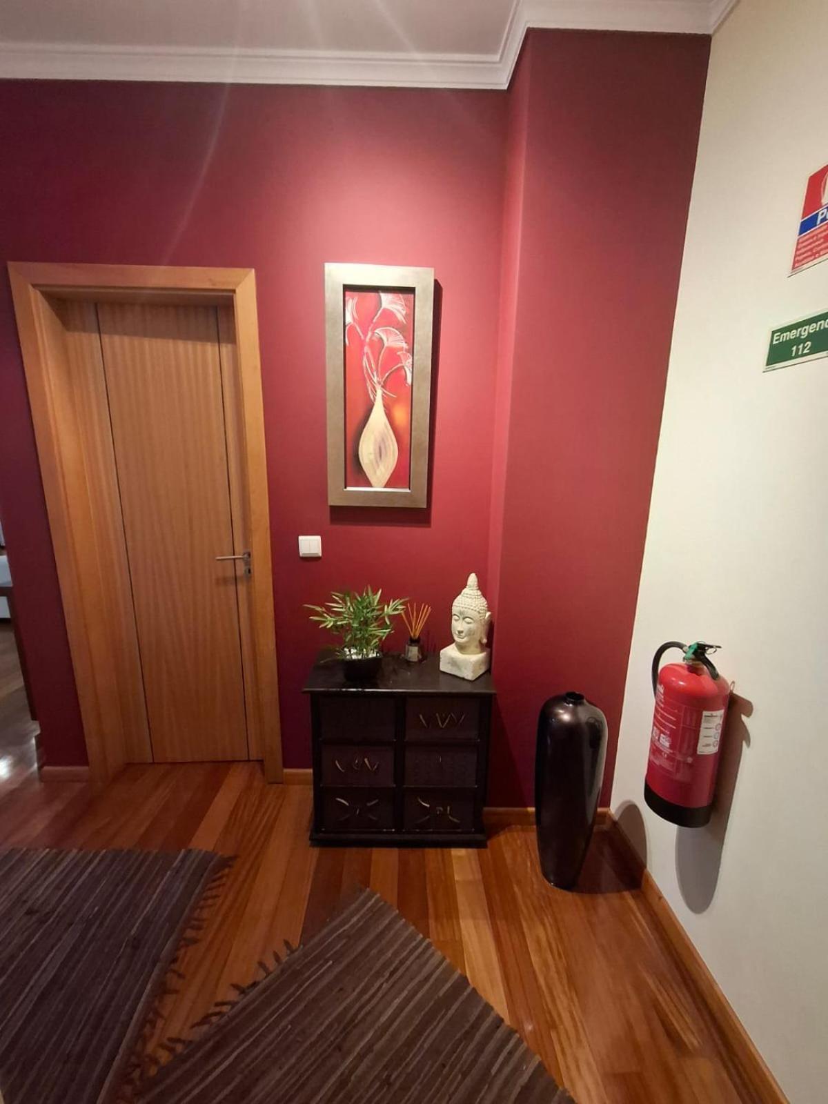Cozy And Bright Apartment Machico  Bagian luar foto